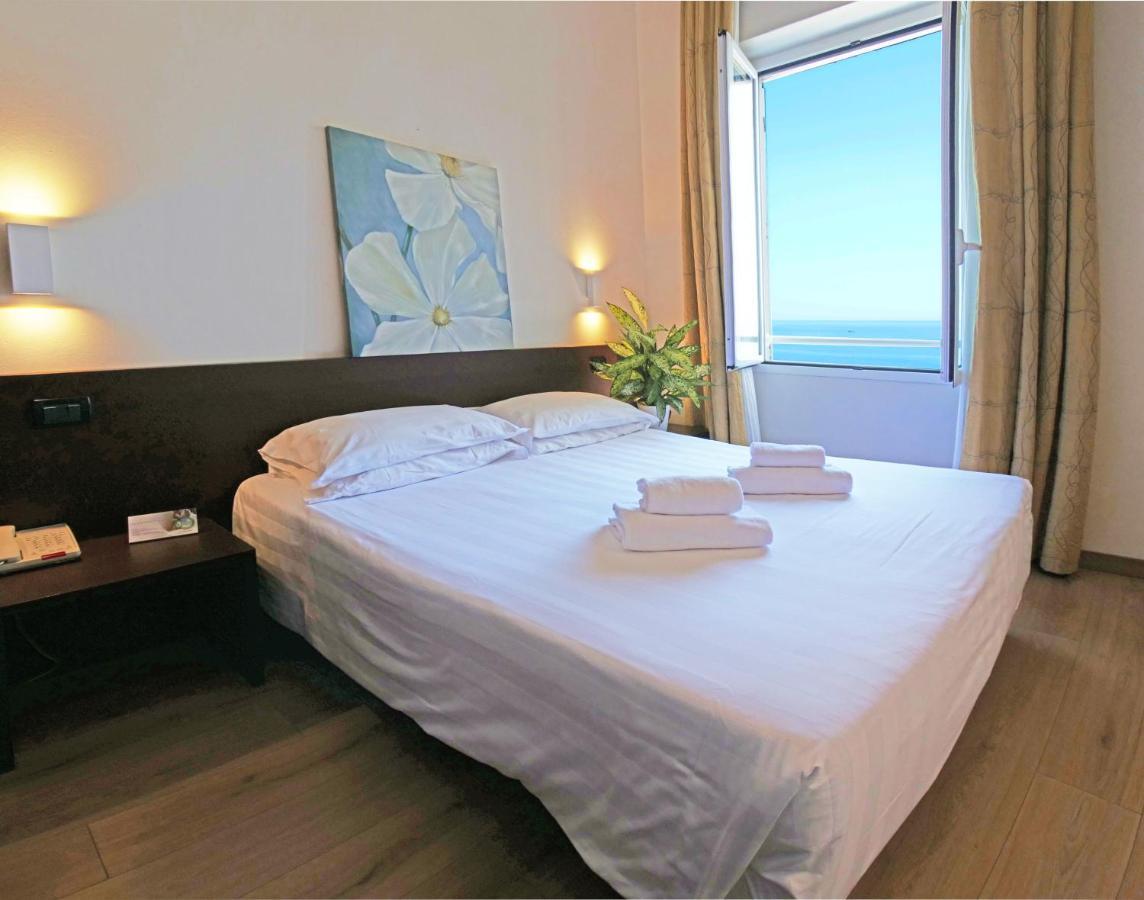 Hotel Corallo 임페리아 외부 사진
