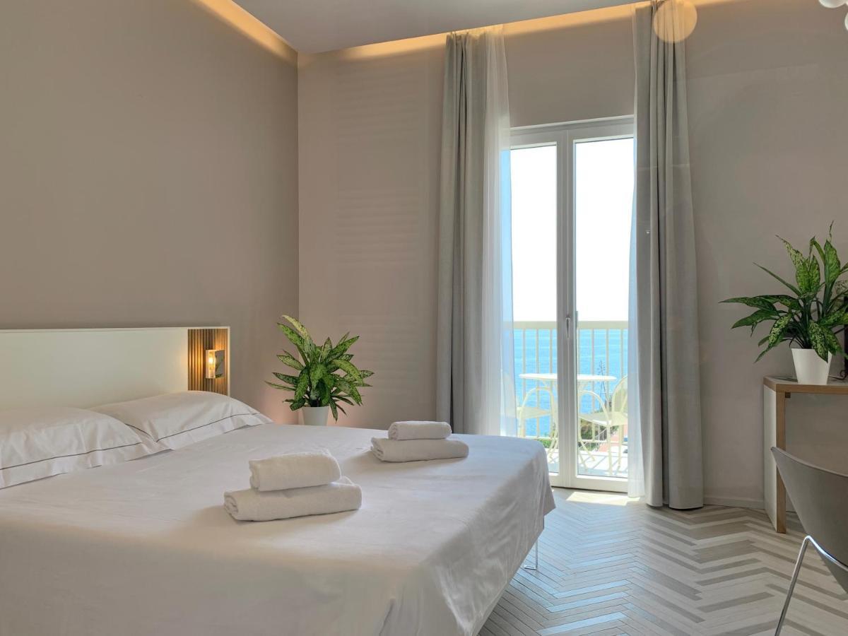 Hotel Corallo 임페리아 외부 사진